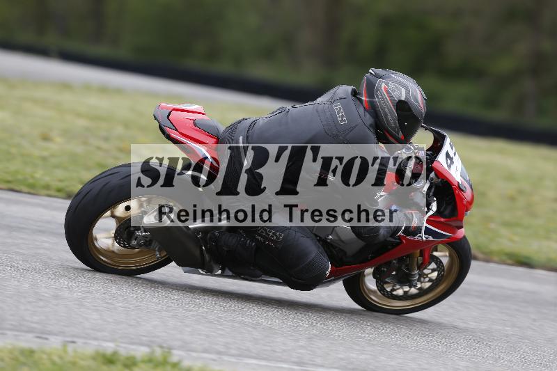 Archiv-2025/06 18.04.2025 Speer Racing ADR/Gruppe gelb/454